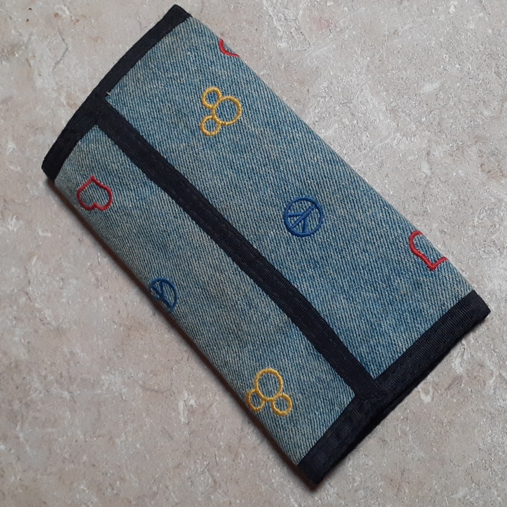 Vintage Disney Mickey Mouse Velcro Wallet - Picture 7 of 8